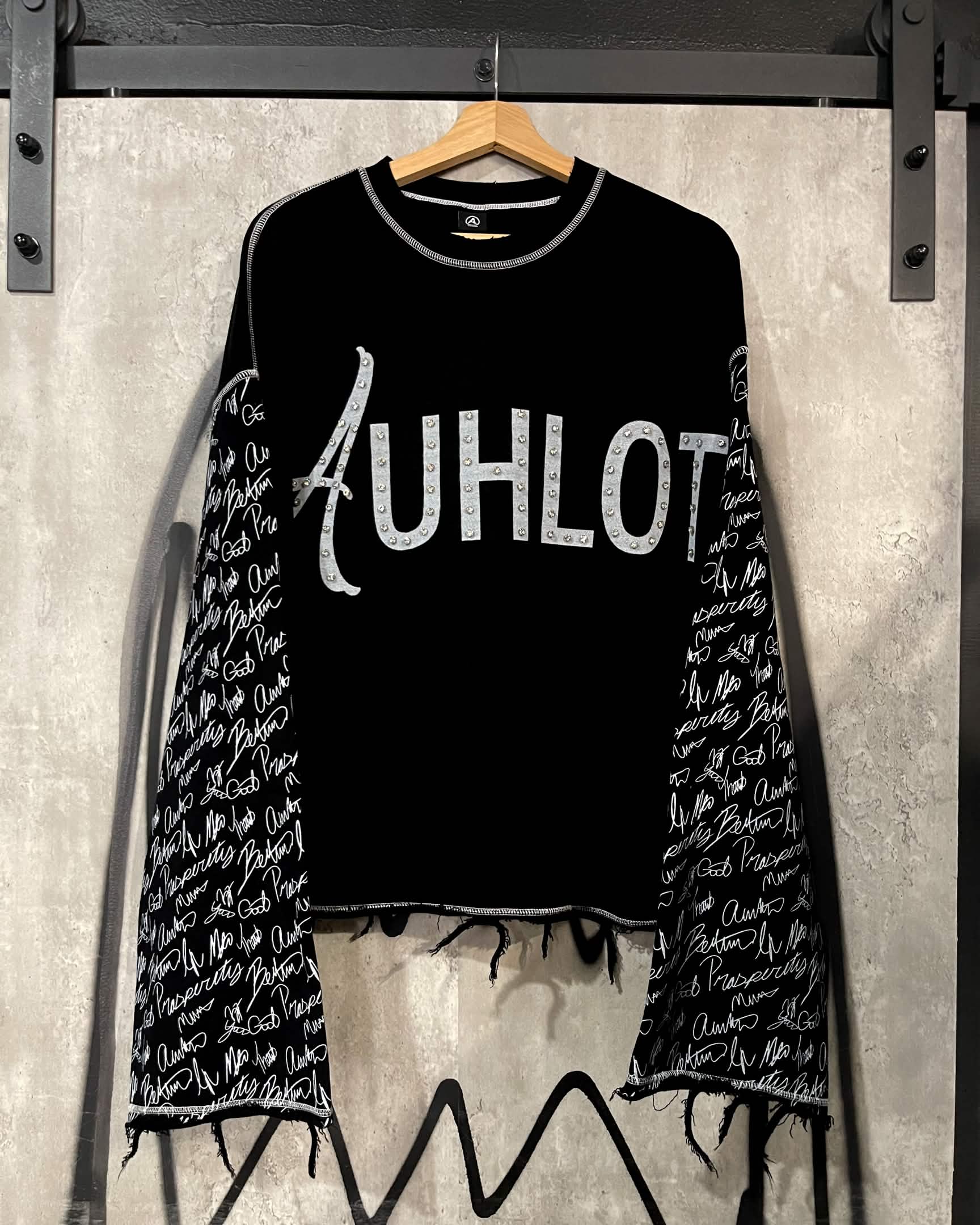 'London' Distressed Long Sleeve